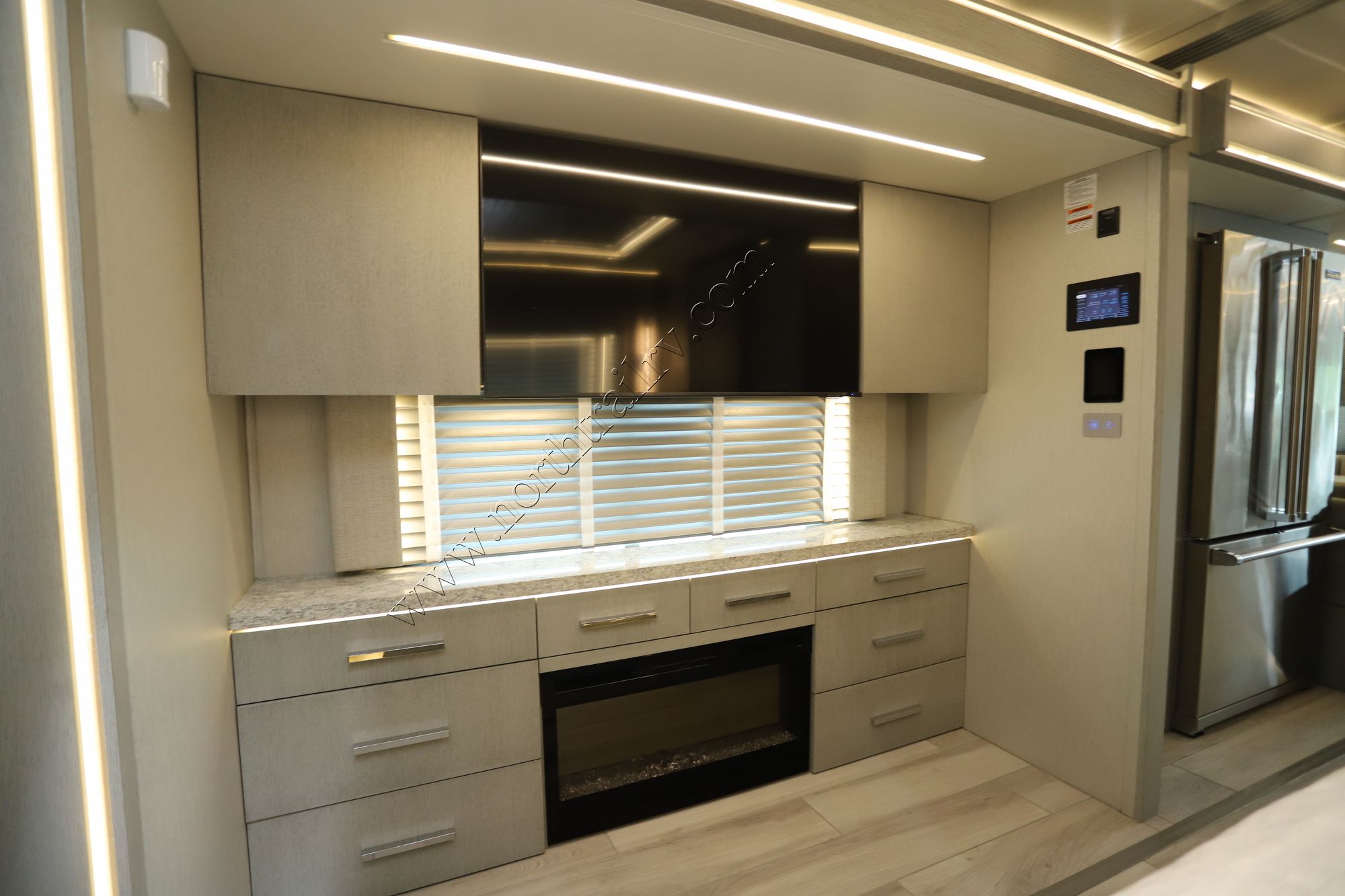 Used 2022 Newmar King Aire 4531 Class A  For Sale