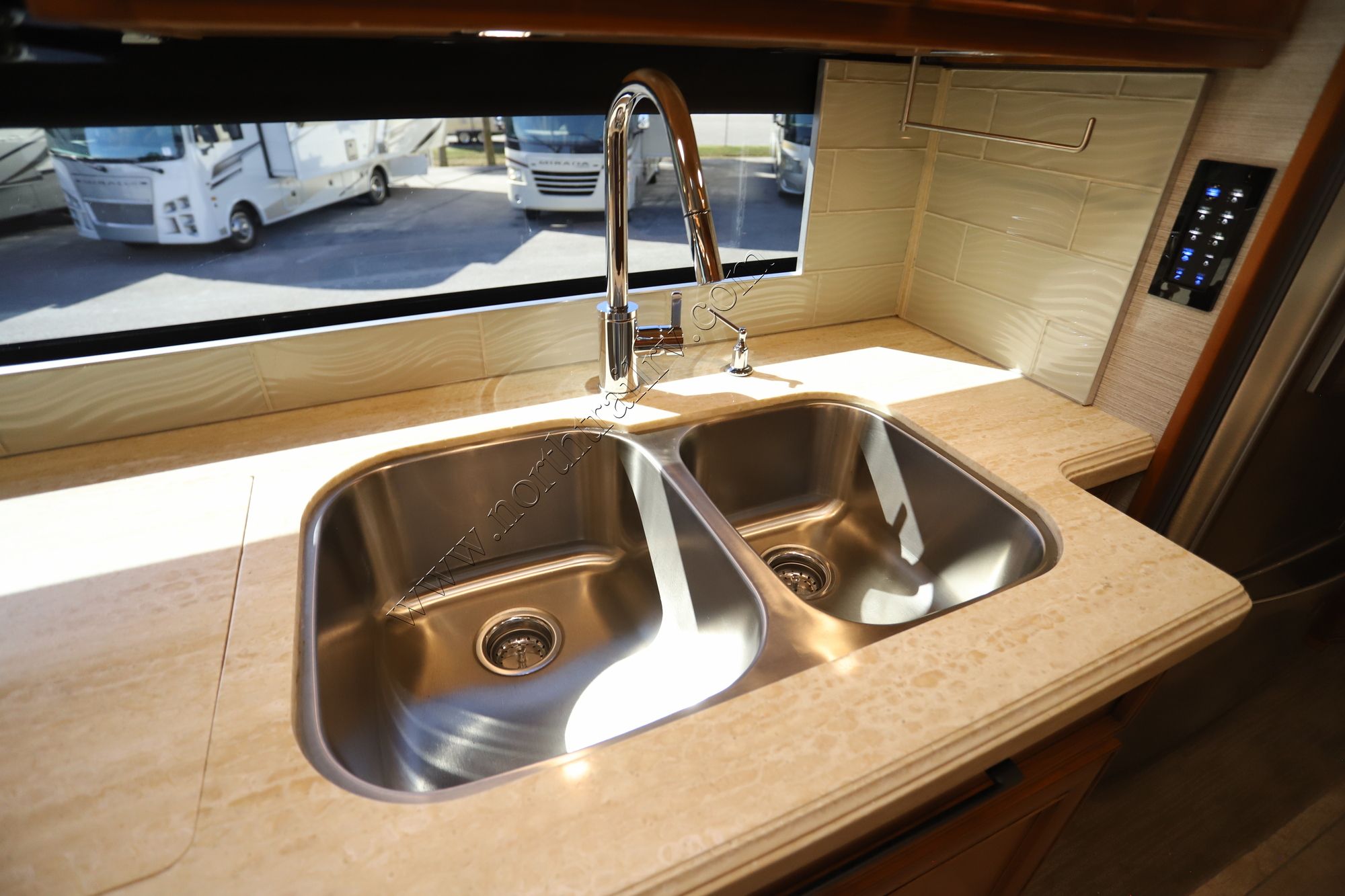 Used 2020 Tiffin Motor Homes Allegro Bus 37AP Class A  For Sale