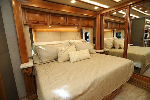 2020 Tiffin Motor Homes Allegro Bus 37AP