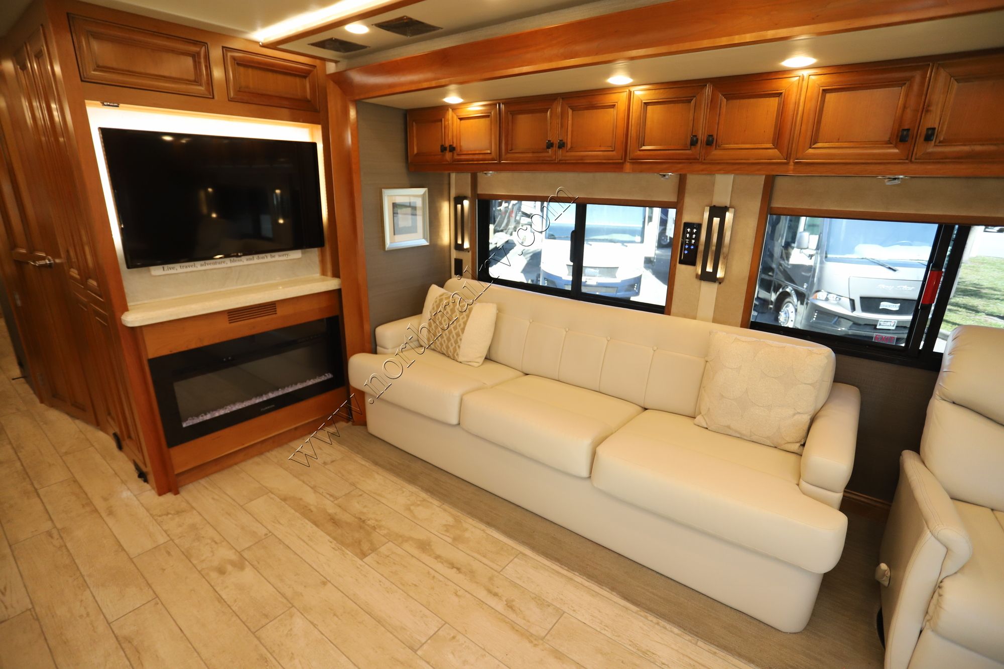 Used 2020 Tiffin Motor Homes Allegro Bus 37AP Class A  For Sale