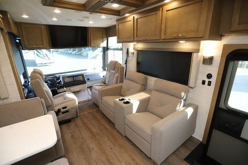 2026 Newmar Canyon Star 3947 Class A