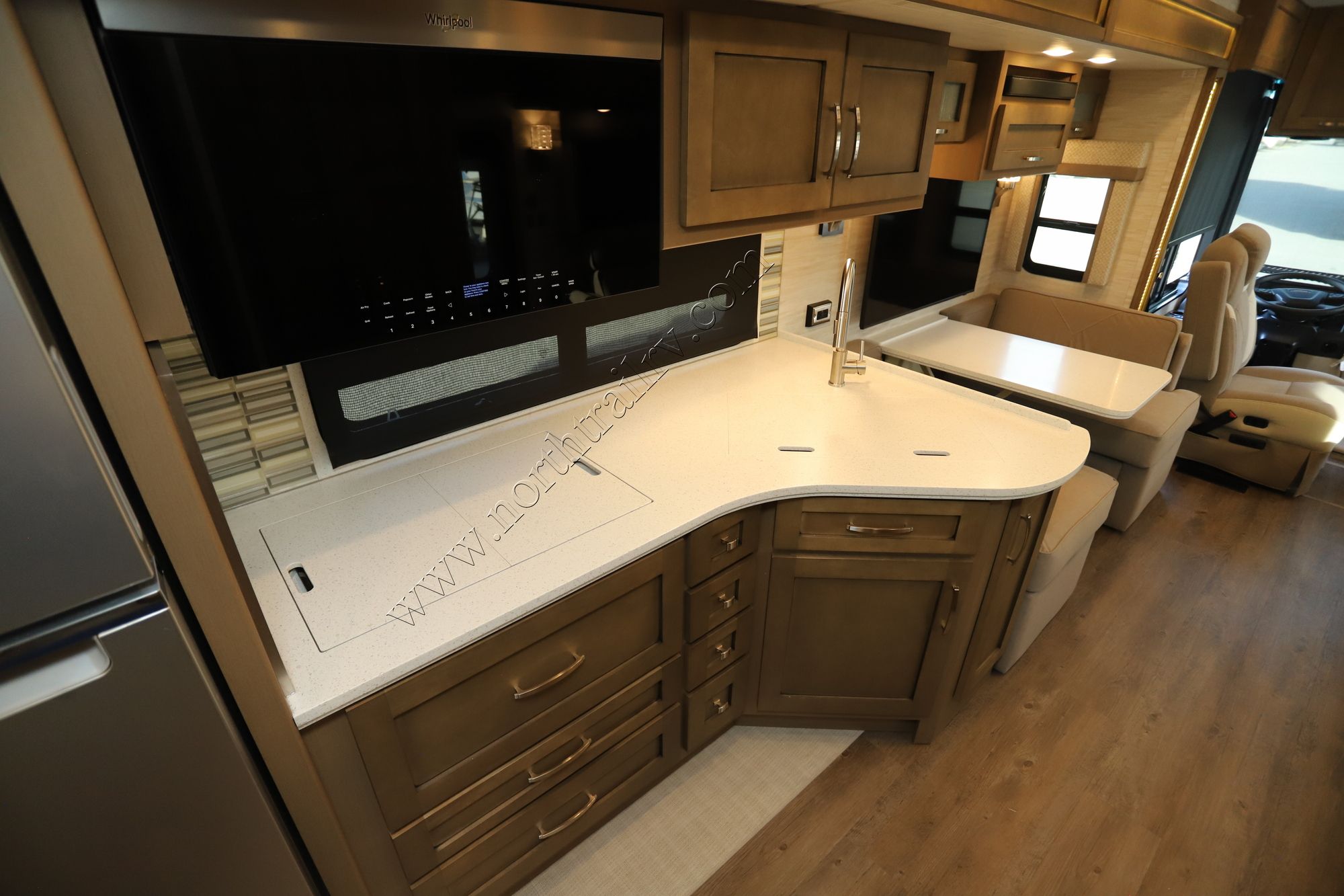 New 2026 Newmar Canyon Star 3947 Class A  For Sale