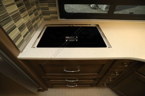 2026 Newmar Canyon Star 3947 Class A