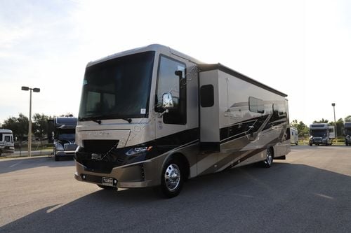 2026 Newmar Canyon Star 3947 Class A