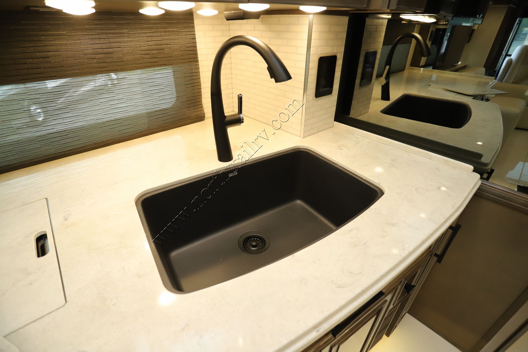 New 2026 Newmar London Aire 4551 Class A  For Sale