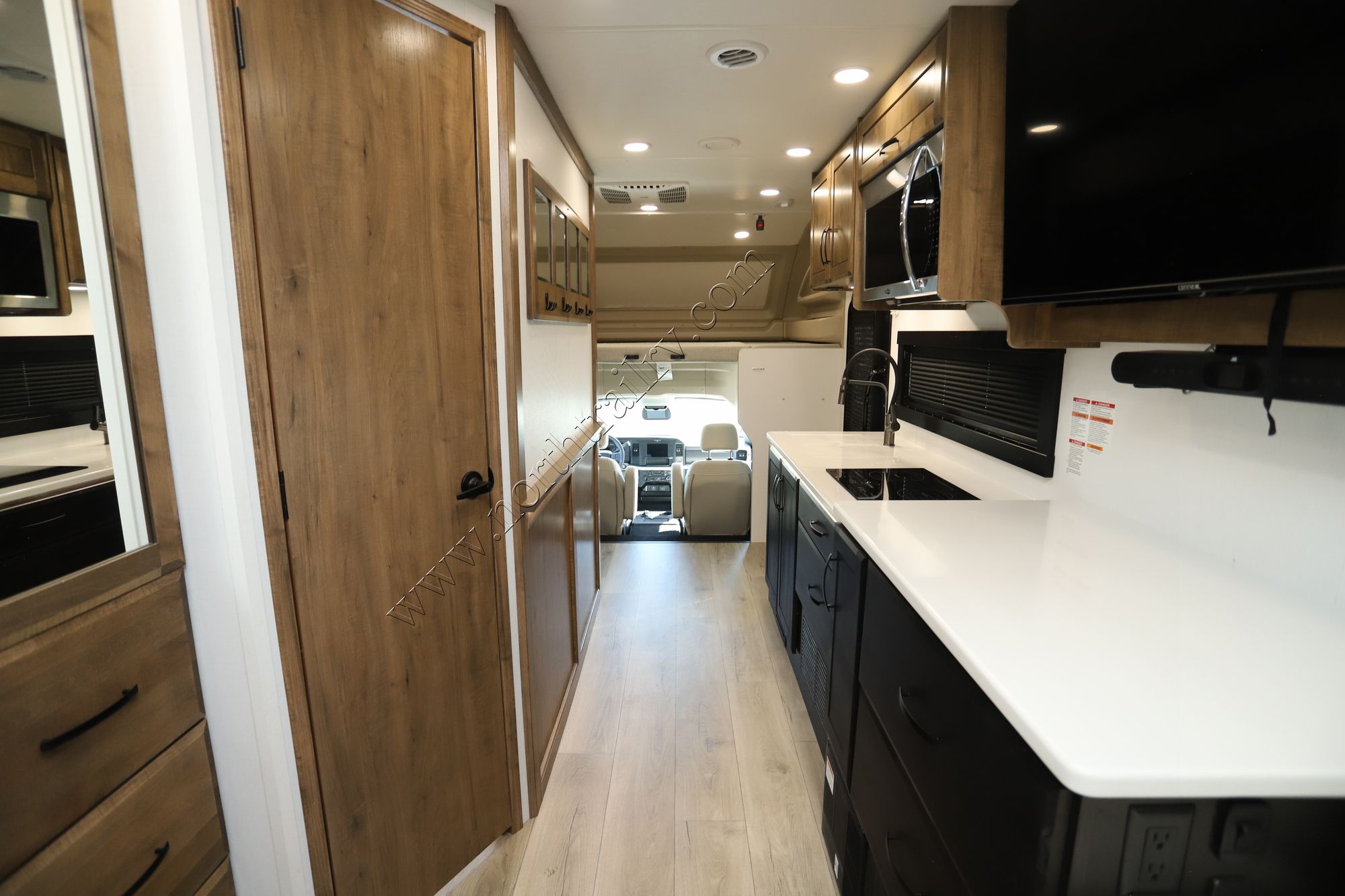 Used 2026 Entegra Accolade Xt 29T Super C  For Sale