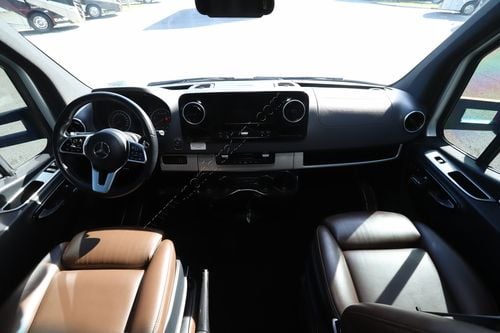 2021 Airstream Atlas MB