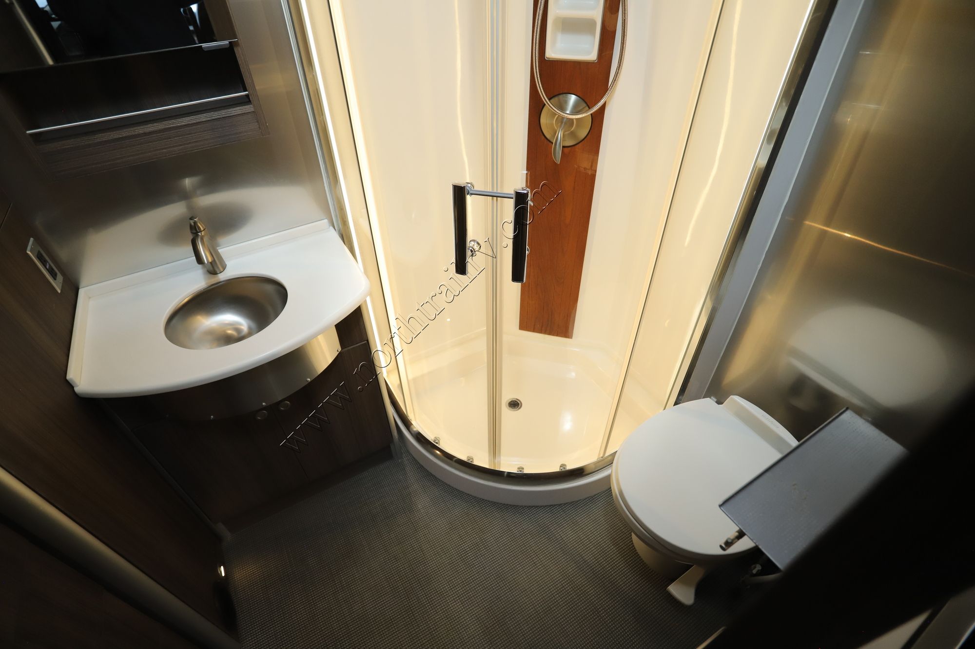 Used 2021 Airstream Atlas MB Class C  For Sale