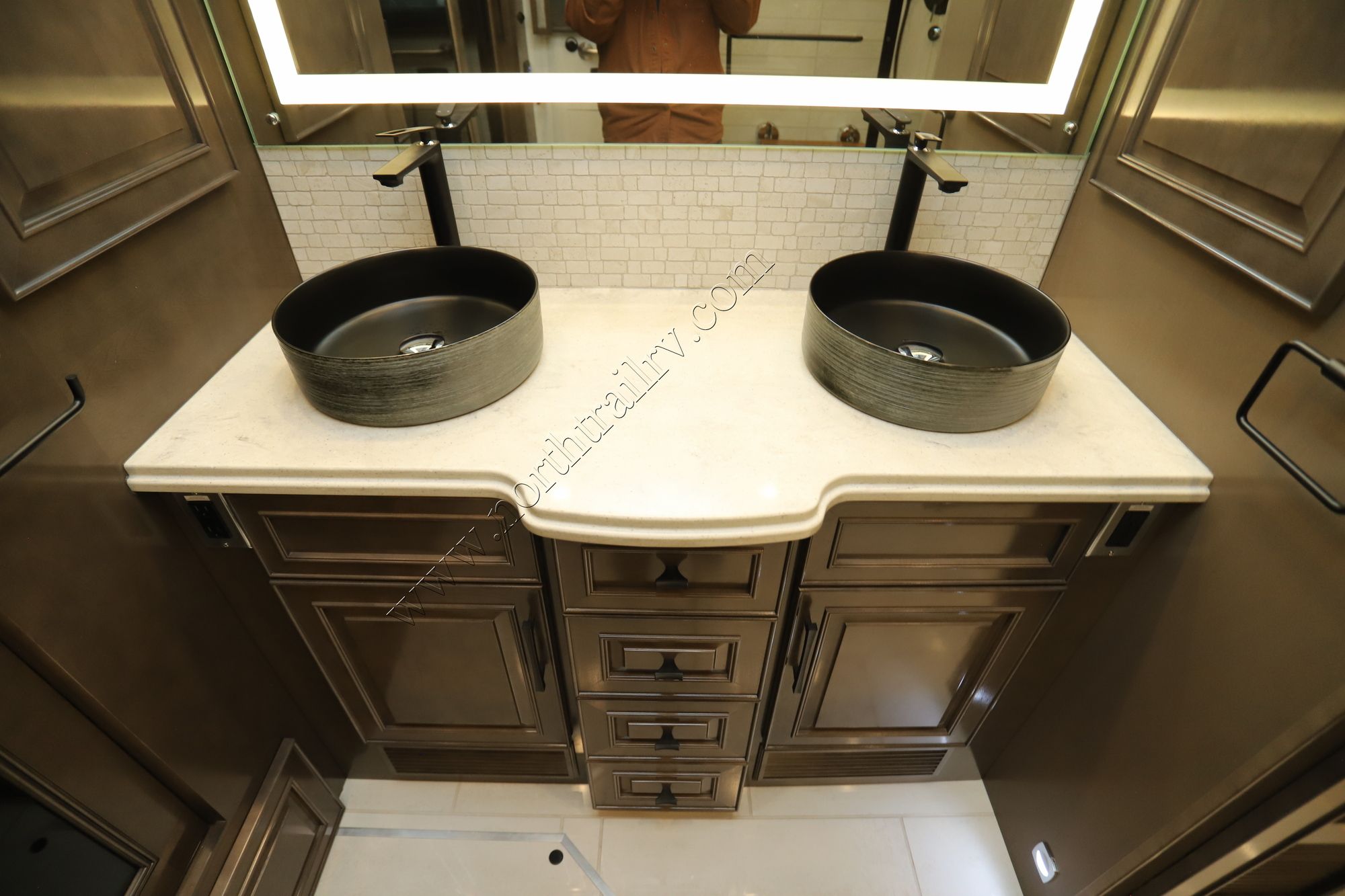 New 2026 Newmar London Aire 4551 Class A  For Sale