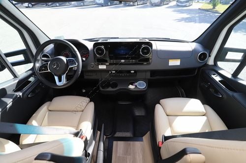 2026 Tiffin Motor Homes Wayfarer 25XLW