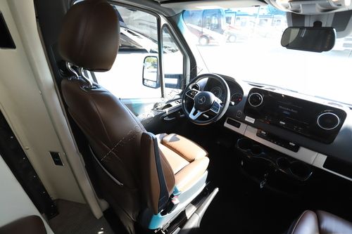 2021 Airstream Atlas MB