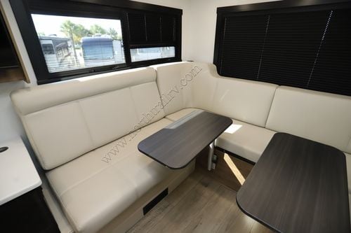 2026 Entegra Accolade Xt 29T