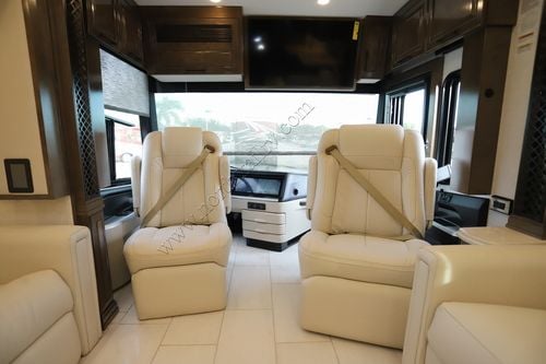 2026 Newmar London Aire 4551 Class A