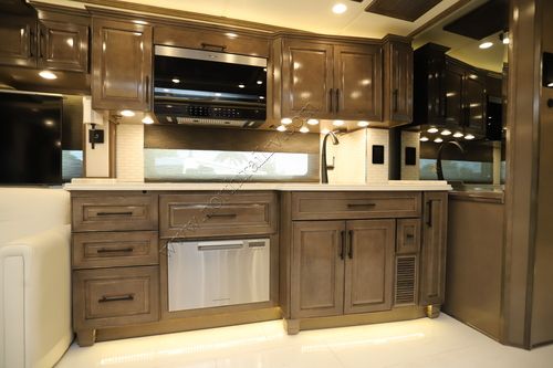 2026 Newmar London Aire 4551 Class A