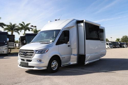 2021 Airstream Atlas MB