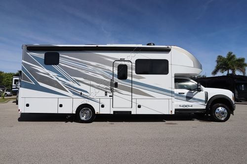 2026 Renegade Rv Veracruz 32VDS