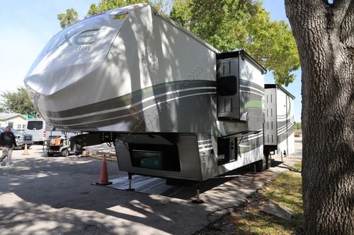 2026 Luxe Elite 39FB