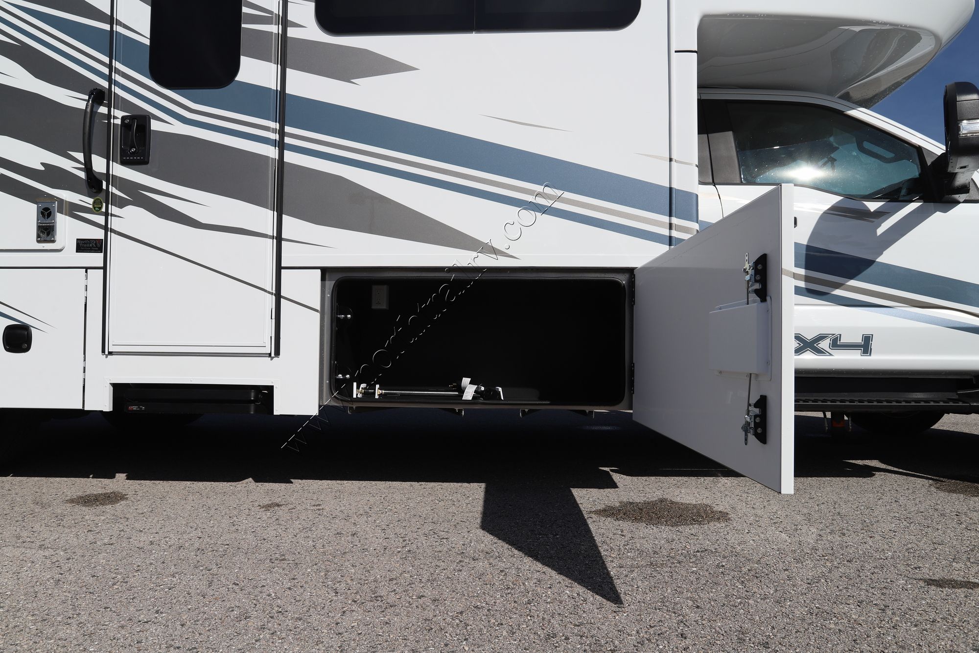 New 2026 Renegade Rv Veracruz 32VDS Super C  For Sale