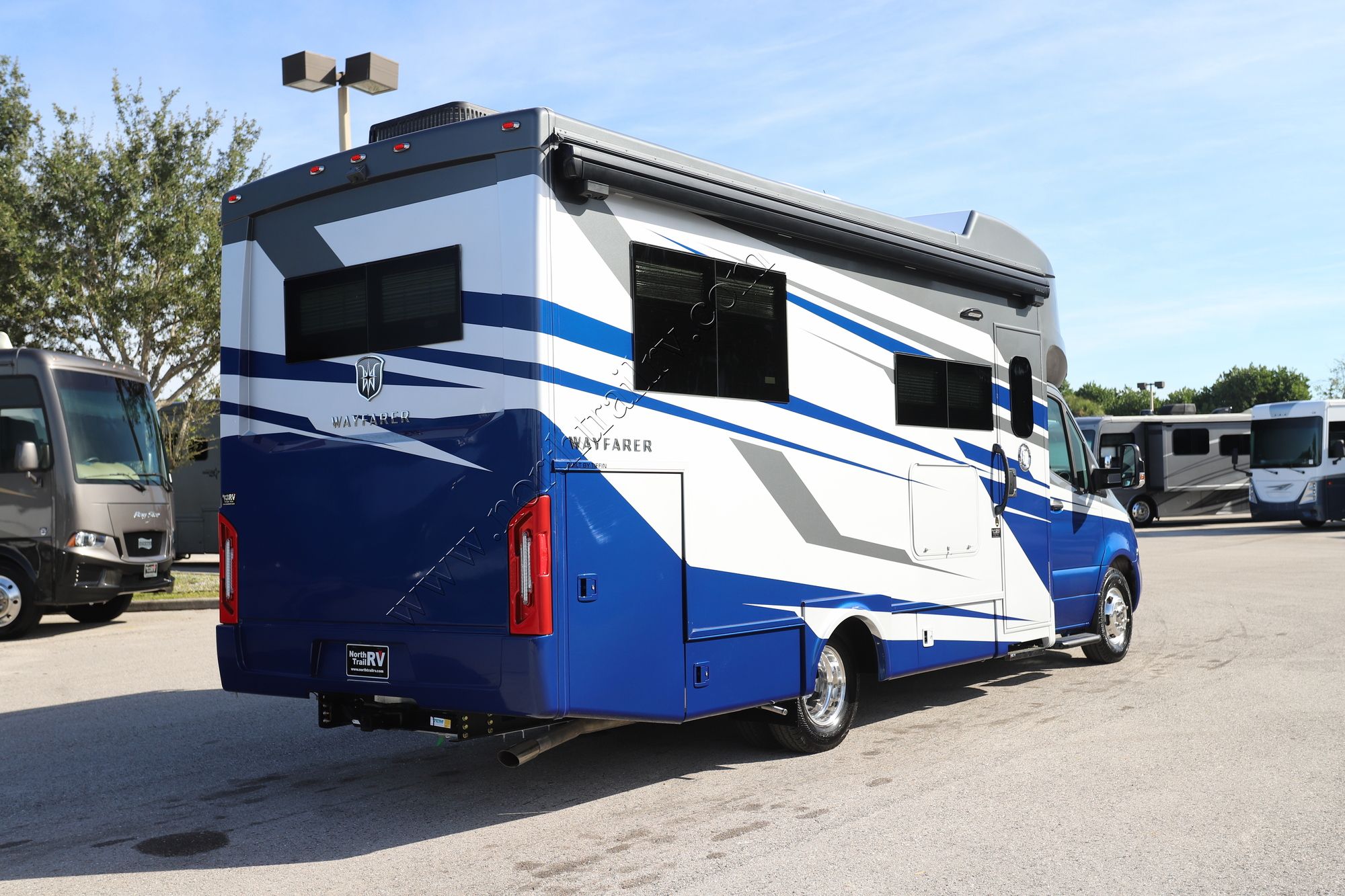 New 2026 Tiffin Motor Homes Wayfarer 25XLW Class C  For Sale