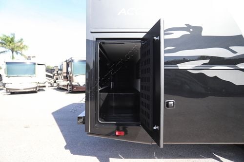 2026 Entegra Accolade Xt 29T