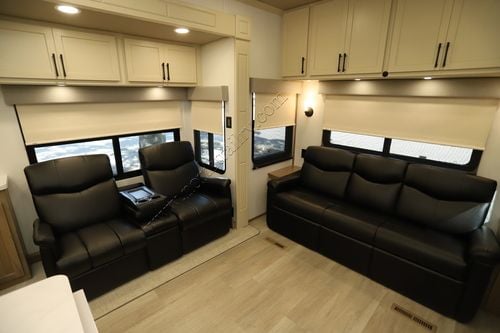 2026 Luxe Elite 39FB