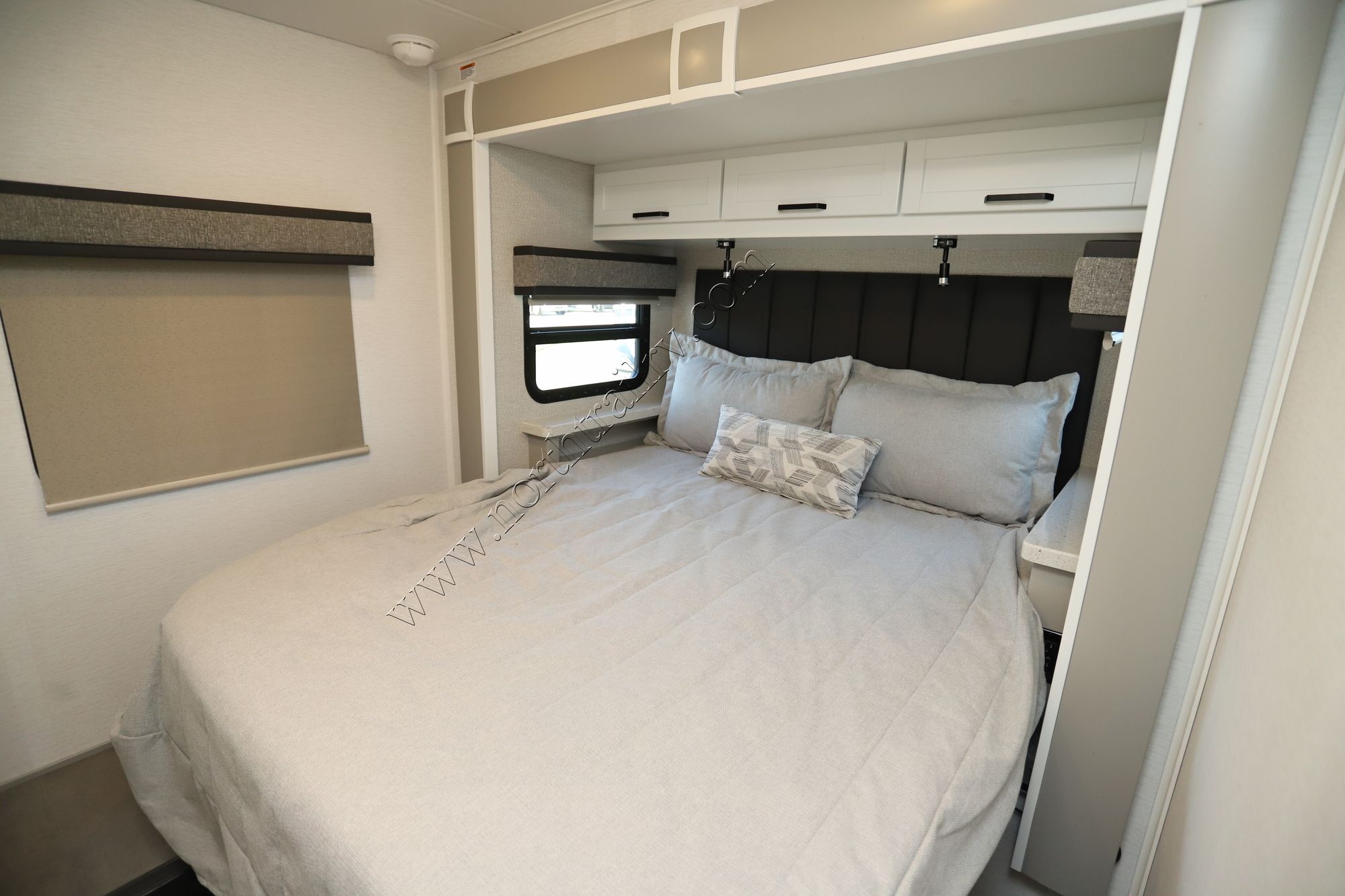 New 2026 Renegade Rv Veracruz 32VDS Super C  For Sale