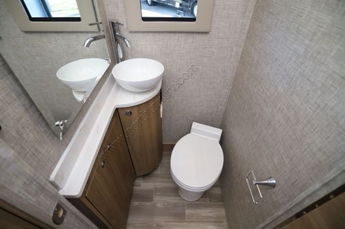 2026 Tiffin Motor Homes Wayfarer 25XLW