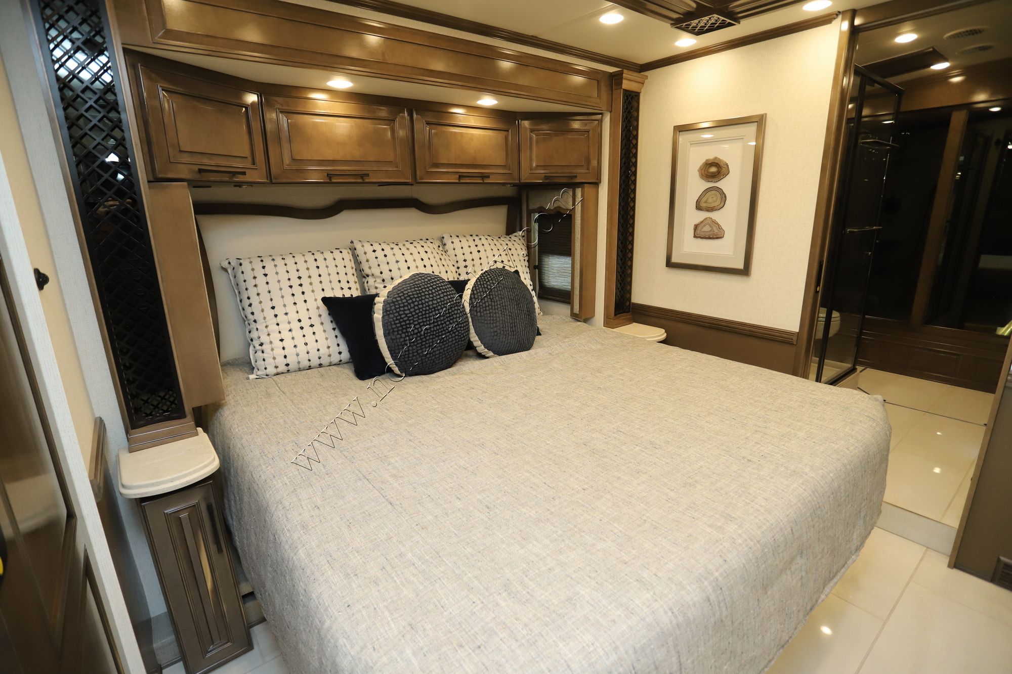 New 2026 Newmar London Aire 4551 Class A  For Sale