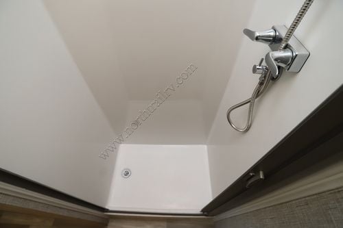 2026 Tiffin Motor Homes Wayfarer 25XLW