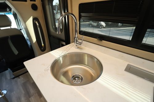 2026 Tiffin Motor Homes Wayfarer 25XLW