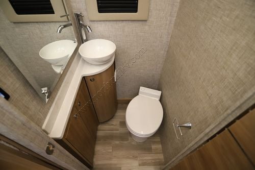 2026 Tiffin Motor Homes Wayfarer 25XLW