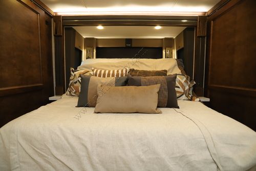 2026 Tiffin Motor Homes Allegro Bus 45OPP