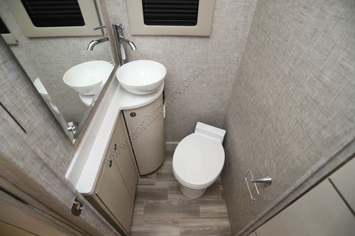 2026 Tiffin Motor Homes Wayfarer 25XLW