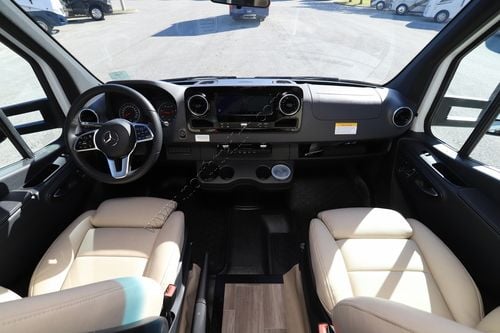 2026 Tiffin Motor Homes Wayfarer 25XLW