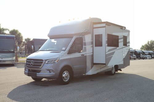 2026 Tiffin Motor Homes Wayfarer 25XLW
