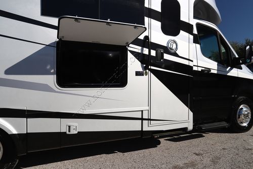 2026 Tiffin Motor Homes Wayfarer 25XLW