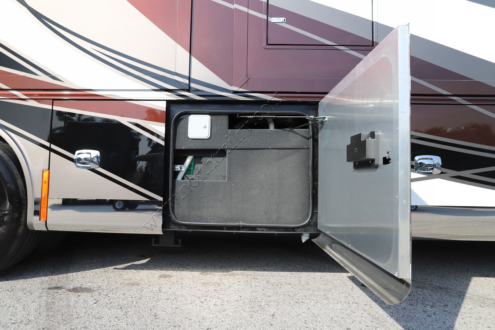 New 2026 Tiffin Motor Homes Allegro Bus 45OPP Class A  For Sale