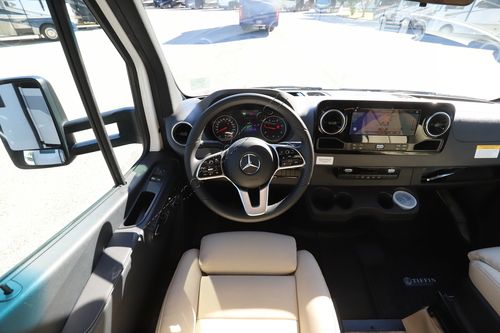 2026 Tiffin Motor Homes Wayfarer 25XLW