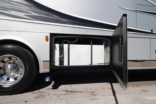 2022 Dynamax Dynaquest Xl 37RB