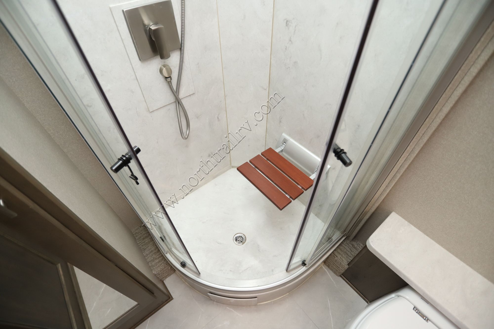 Used 2022 Dynamax Dynaquest Xl 37RB Super C  For Sale