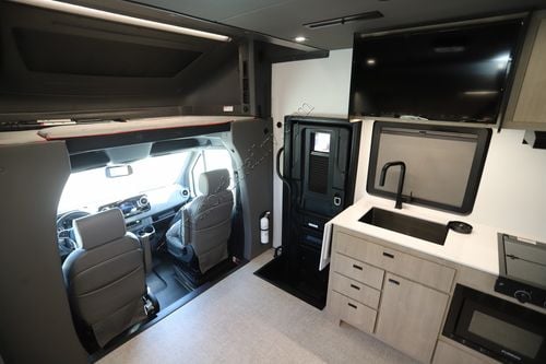 2025 Grand Design Lineage 25FW