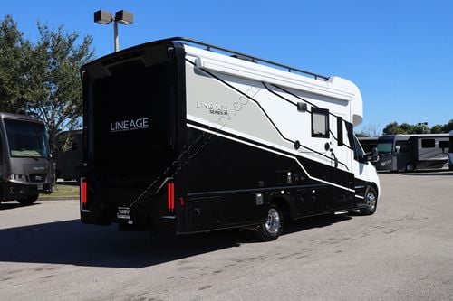 2025 Grand Design Lineage 25FW