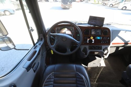 2022 Dynamax Dynaquest Xl 37RB