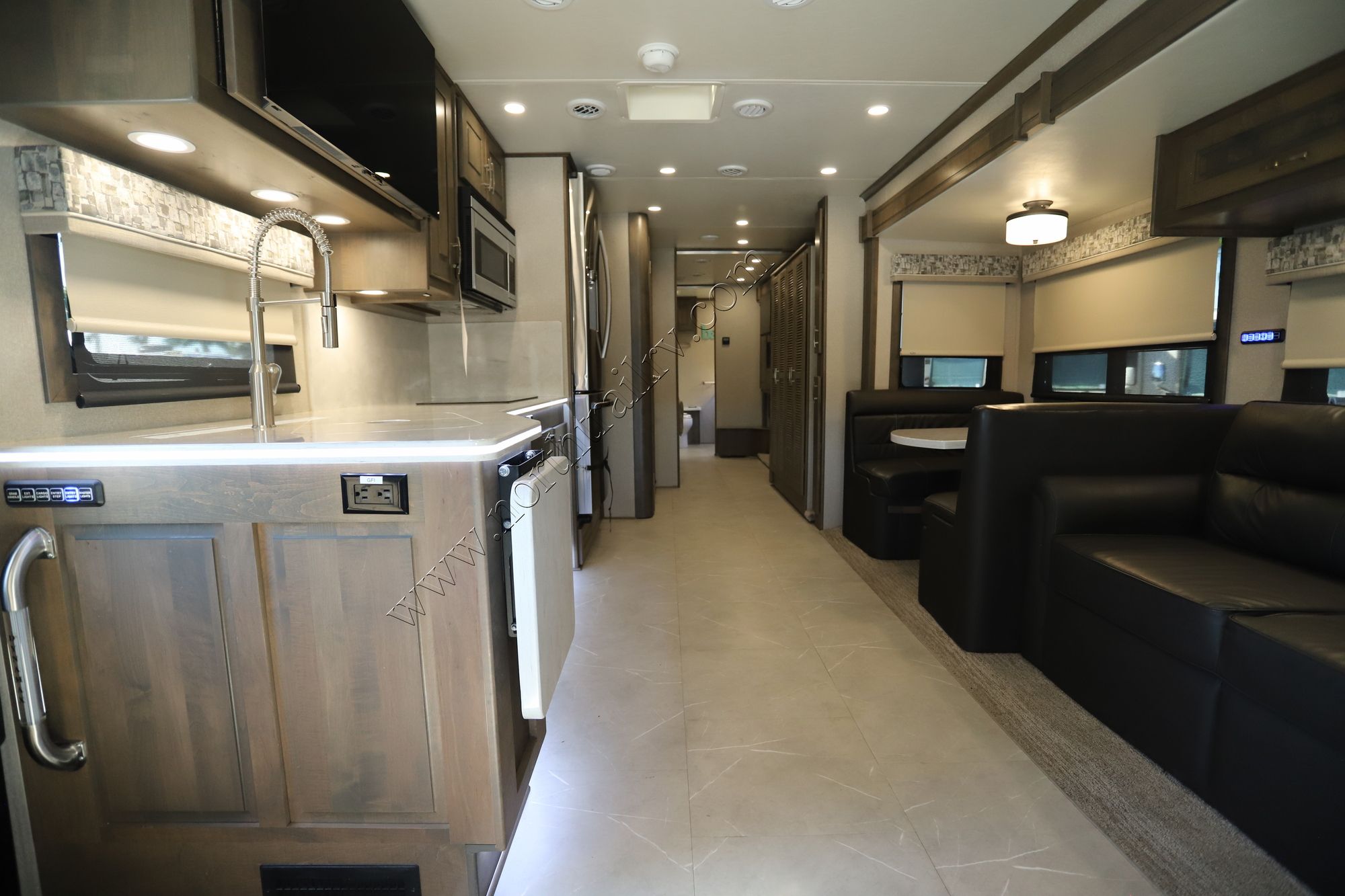 Used 2022 Dynamax Dynaquest Xl 37RB Super C  For Sale