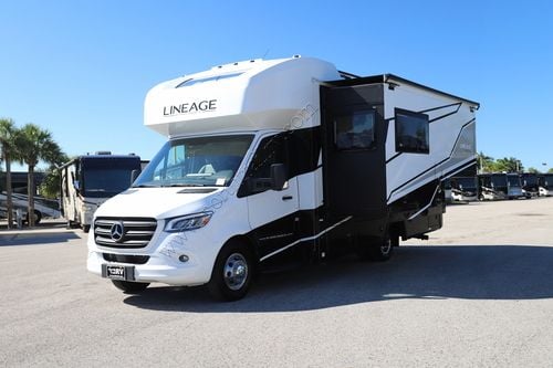 2025 Grand Design Lineage 25FW