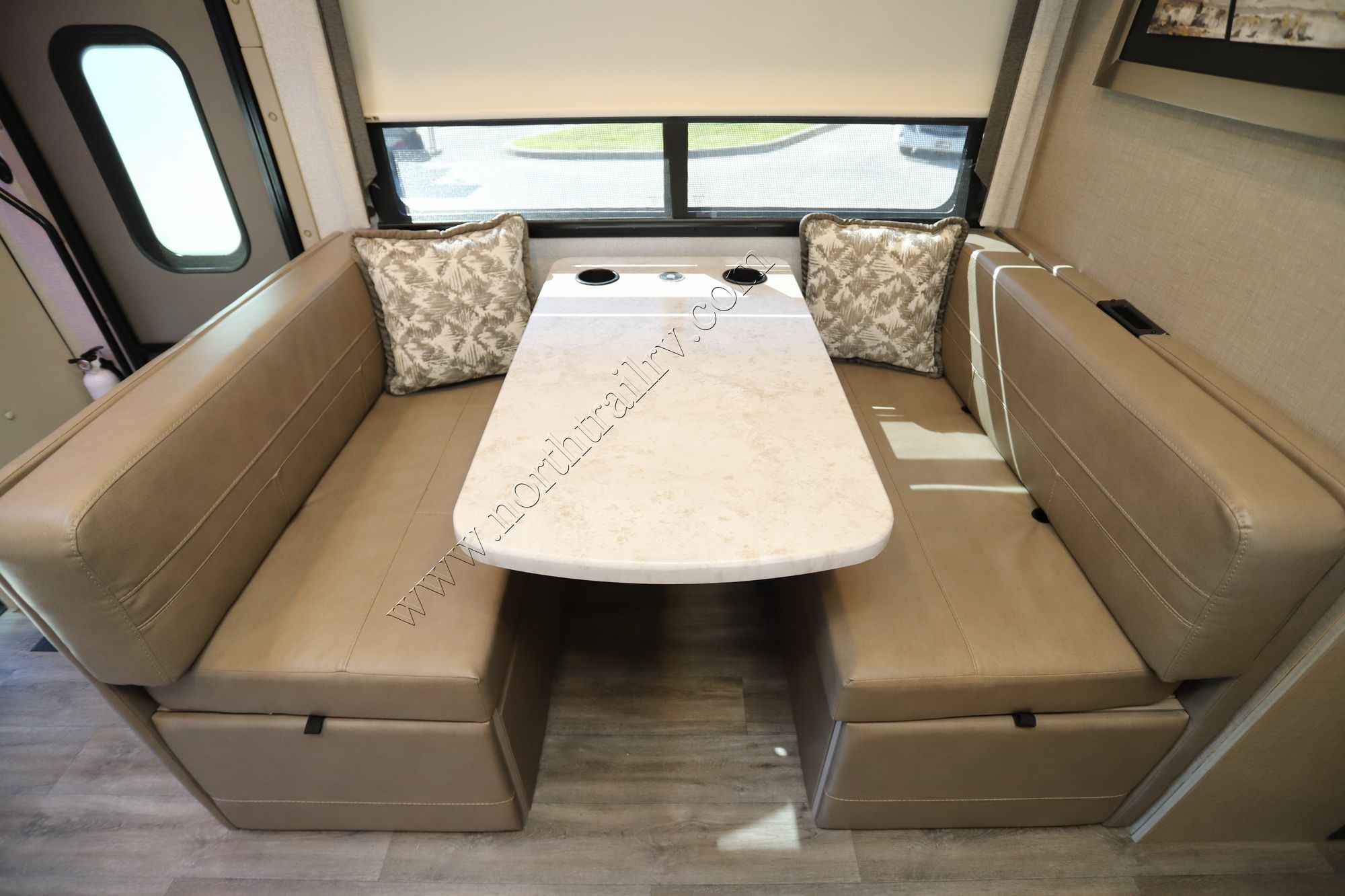 Used 2023 Thor Magnitude SV34 Super C  For Sale