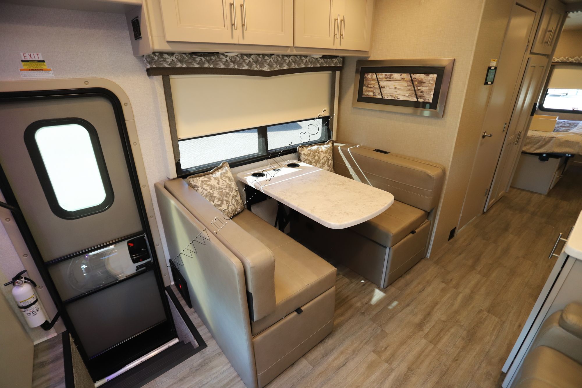 Used 2023 Thor Magnitude SV34 Super C  For Sale