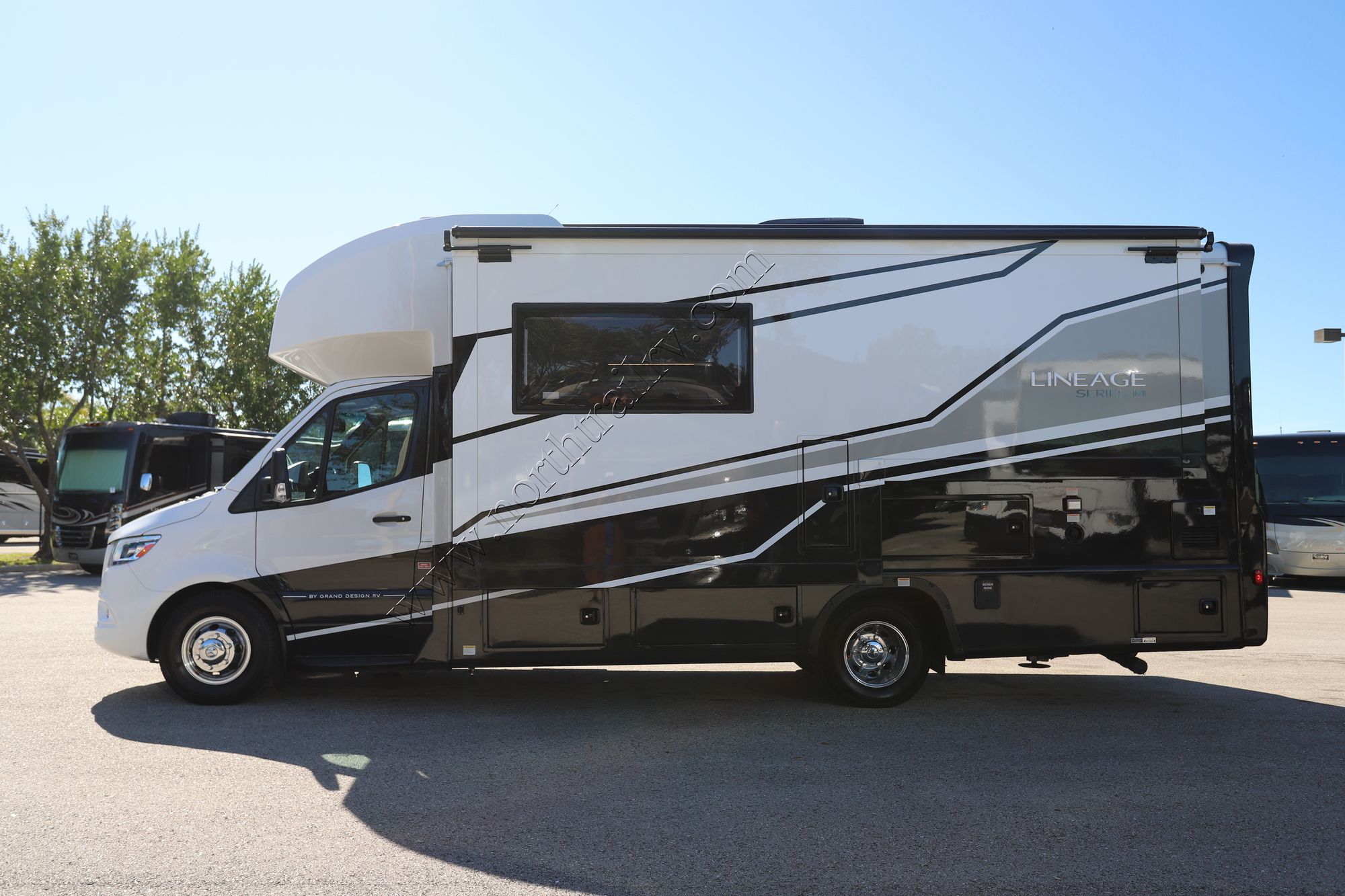 Used 2025 Grand Design Lineage 25FW Class C  For Sale