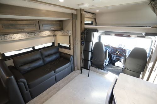 2022 Dynamax Dynaquest Xl 37RB