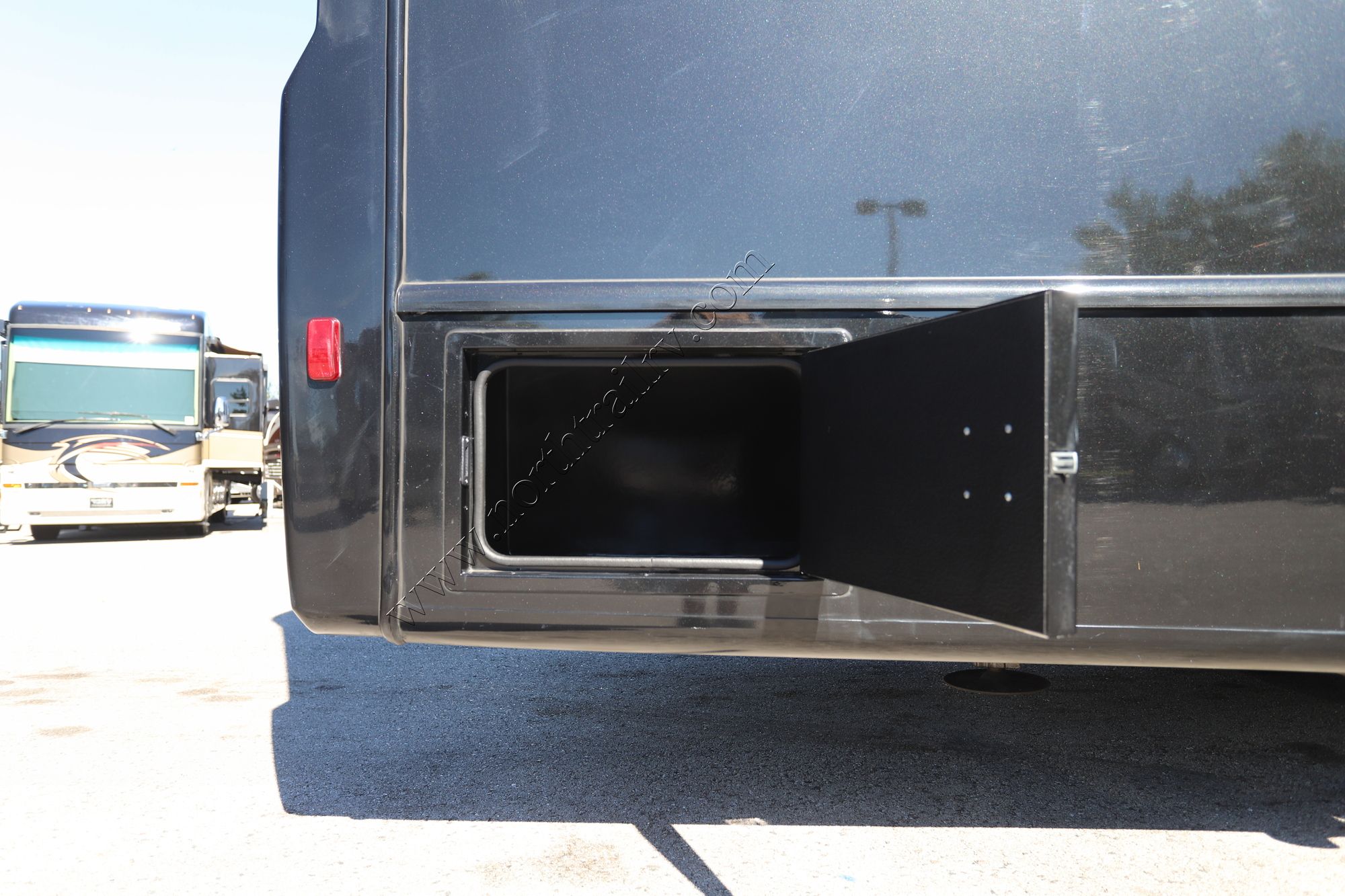 Used 2025 Grand Design Lineage 25FW Class C  For Sale